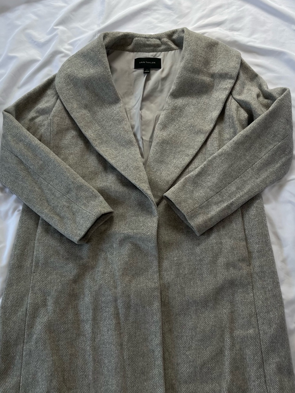 Ann Taylor Light Gray Shawl Collar Trench Coat